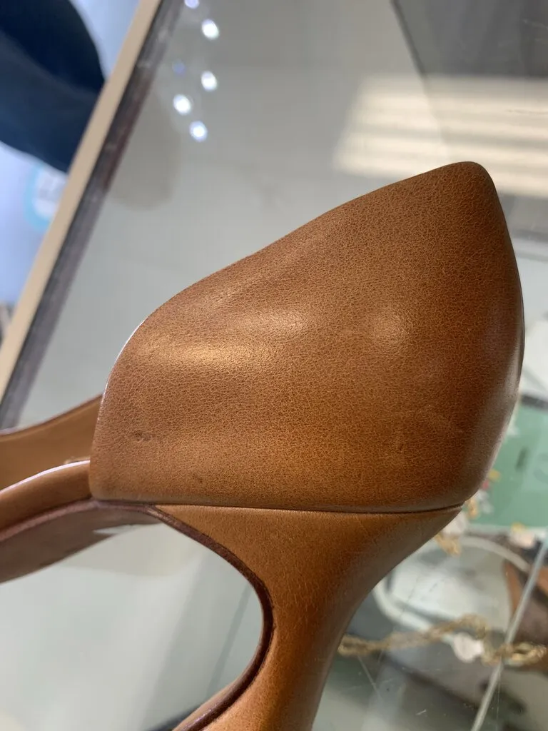 John Fluevog Brown Leather and Gold Pumps Size 8.5