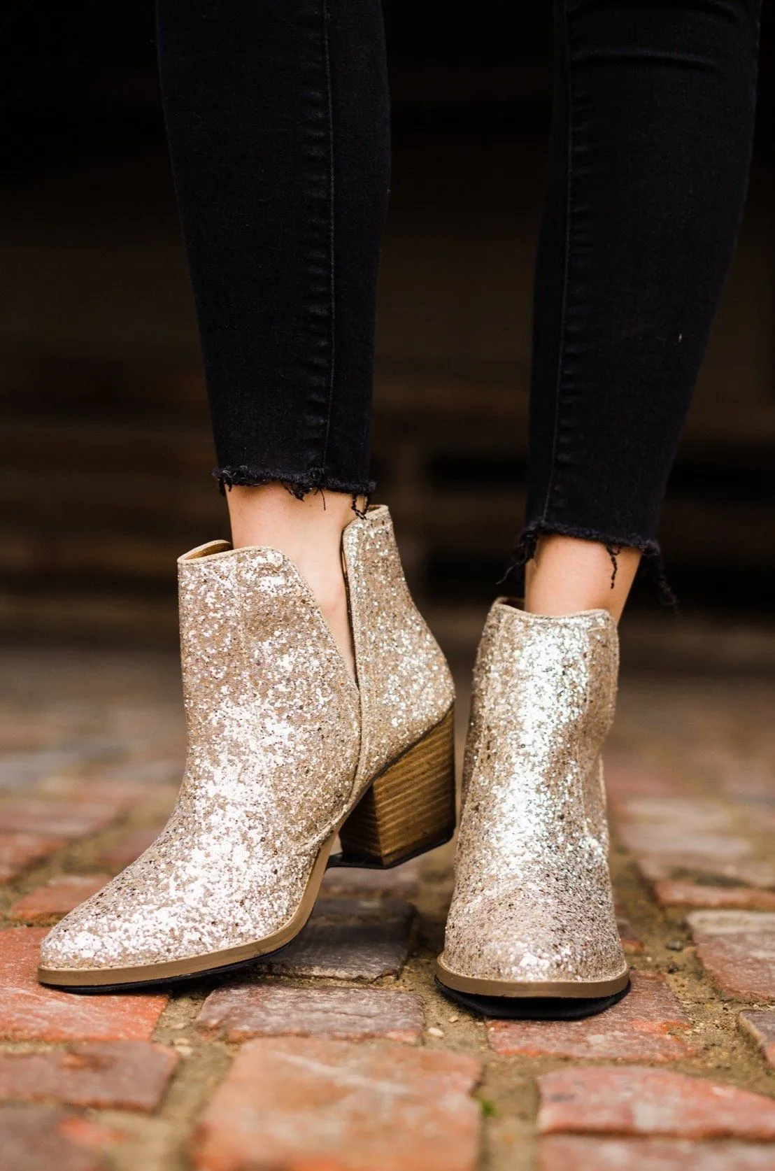 ONLINE EXCLUSIVE Fiera Booties in Gold