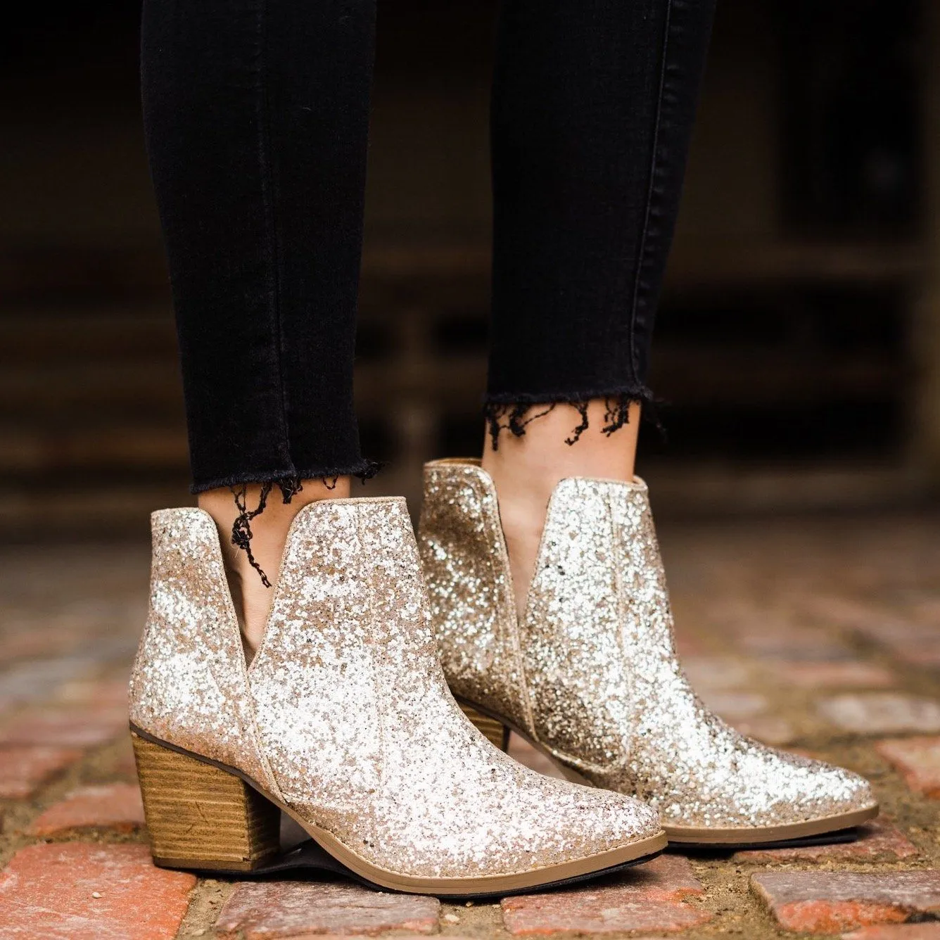 ONLINE EXCLUSIVE Fiera Booties in Gold