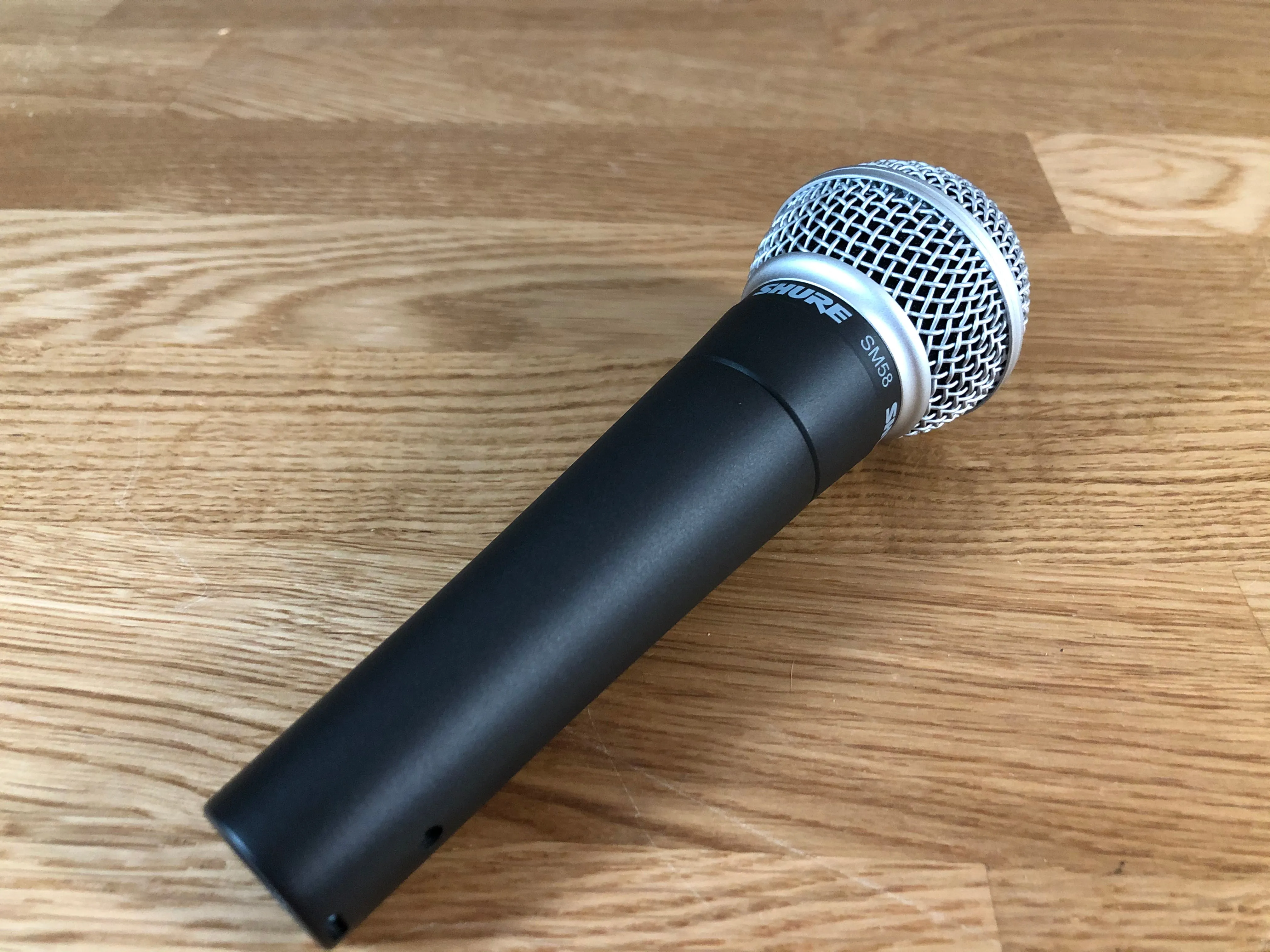Shure SM58 Dynamic Vocal Microphone
